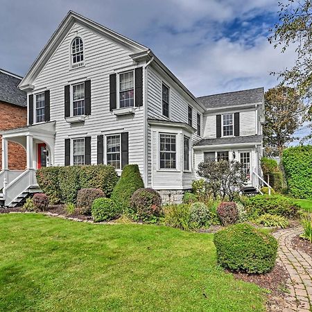 Unique And Historic Home Walk To Lake Champlain 플래츠버그 외부 사진